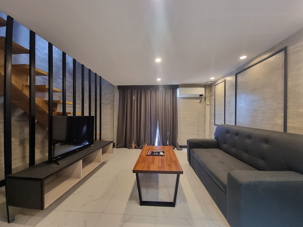 Basic Single Room photo 3