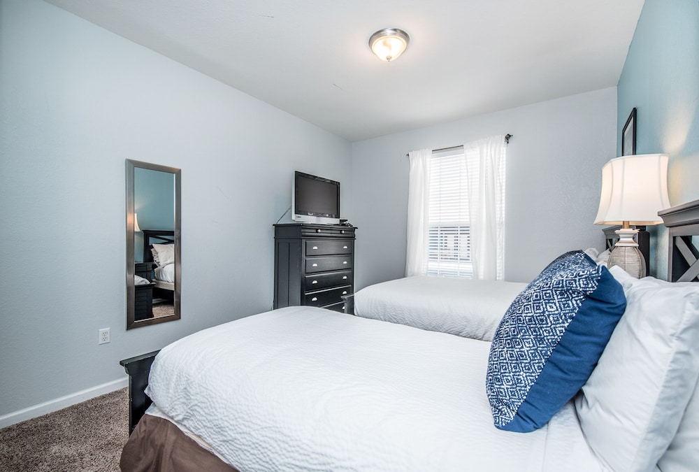 Apartment (2 Bedrooms)