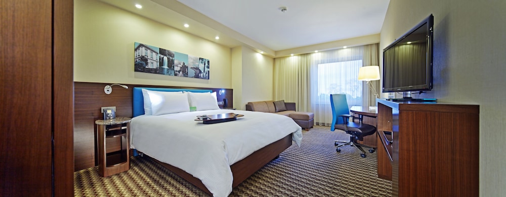 Room, 1 Queen Bed, Non Smoking - Photo 2