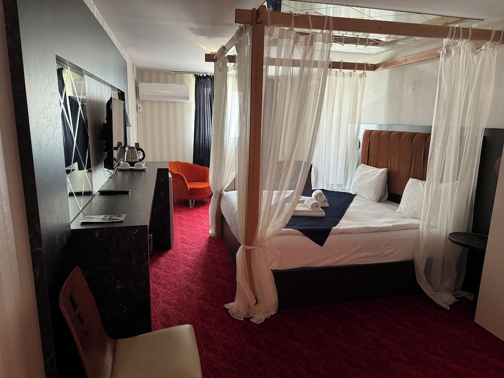 Classic Room, City View - Photo 21