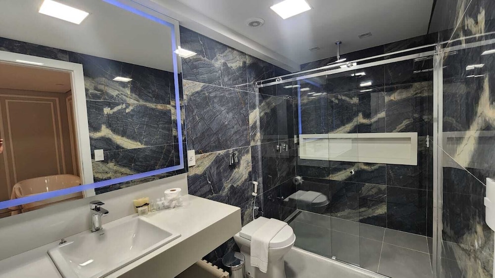 Luxury Studio Suite photo 3