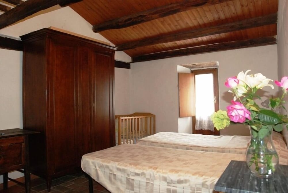 Basic Double Or Twin Room, Garden View photo 3