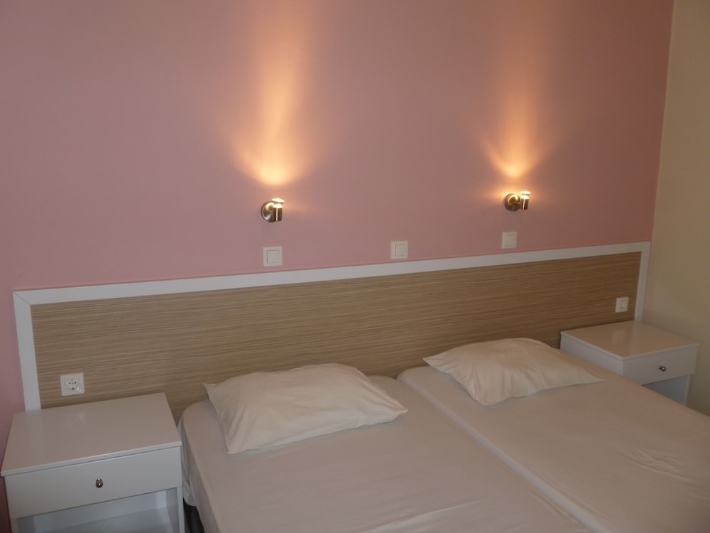 Two Bedroom Apartment for 4 people photo 1