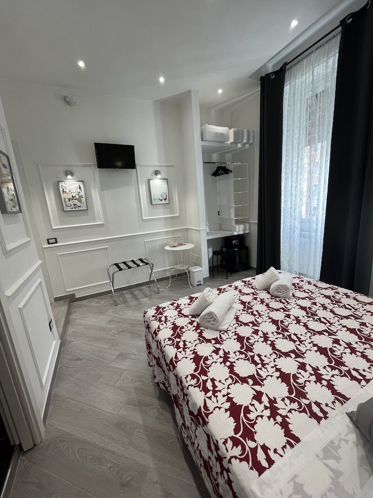 Standard Room photo 3
