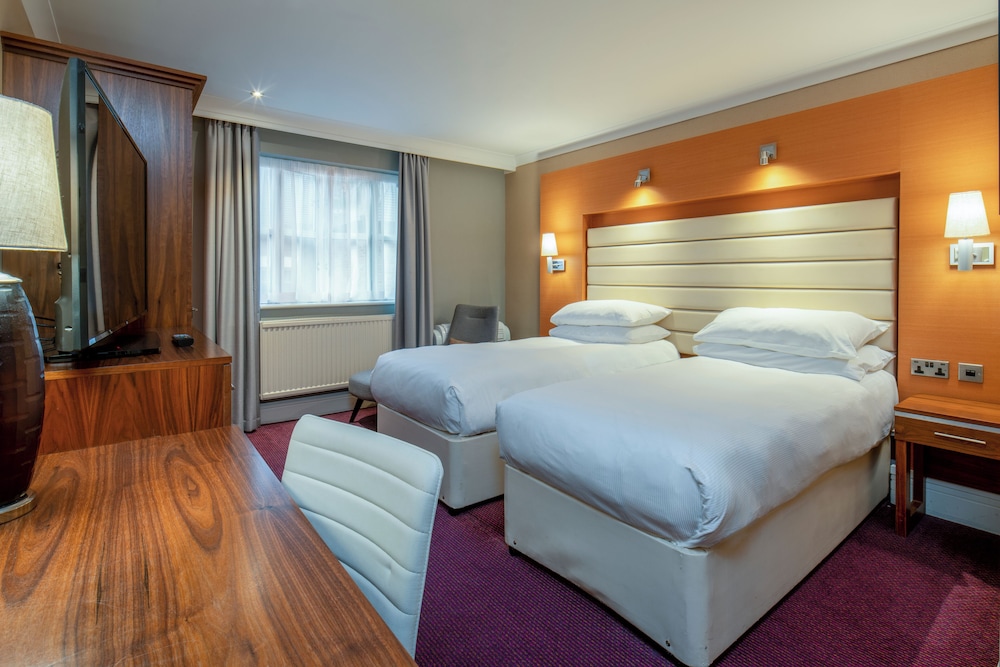 Classic Twin Room - Photo 1
