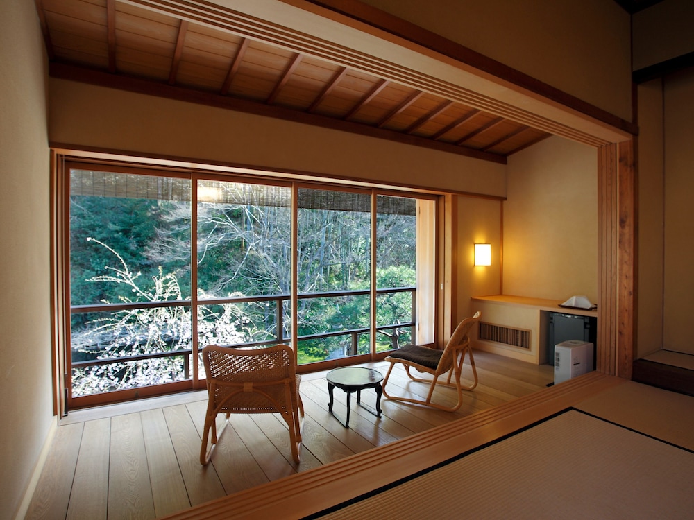 Standard Tatami Room, Garden View, Room name "Yamabuki" photo 2