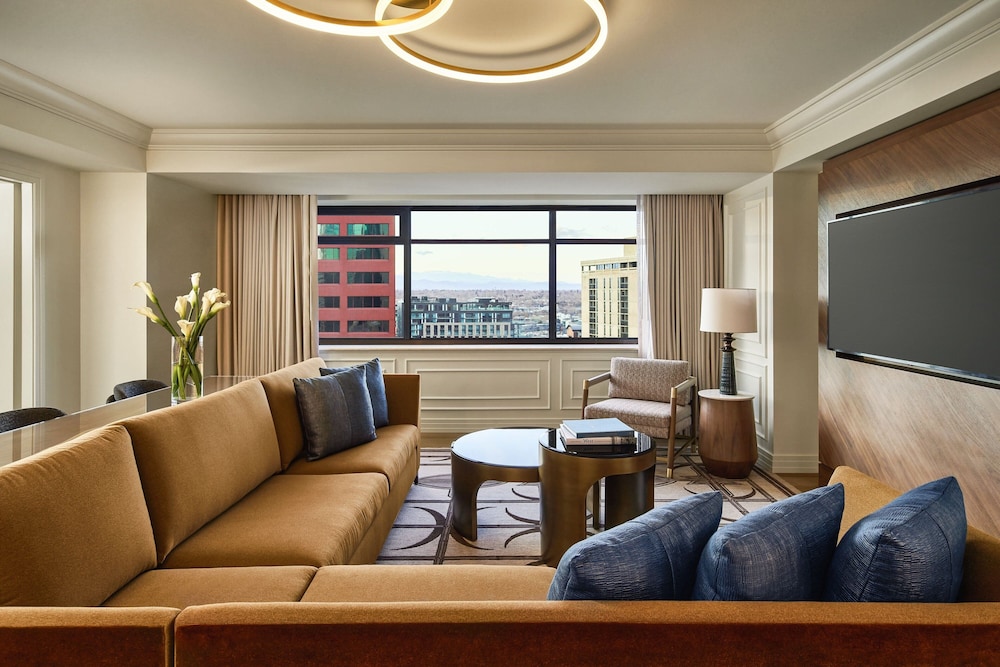 Presidential Suite, 1 Double Bed, City View