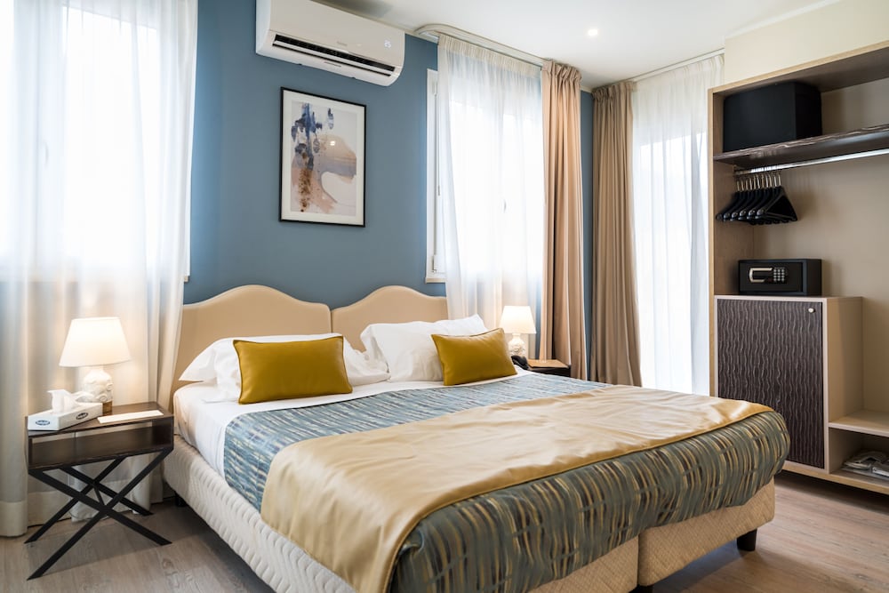 Comfort Room, Mountain View