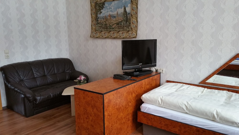Single Room photo 3