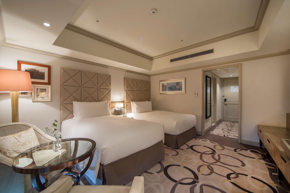 Twin Hilton Room - Non-Smoking - 33sqm - Photo 1