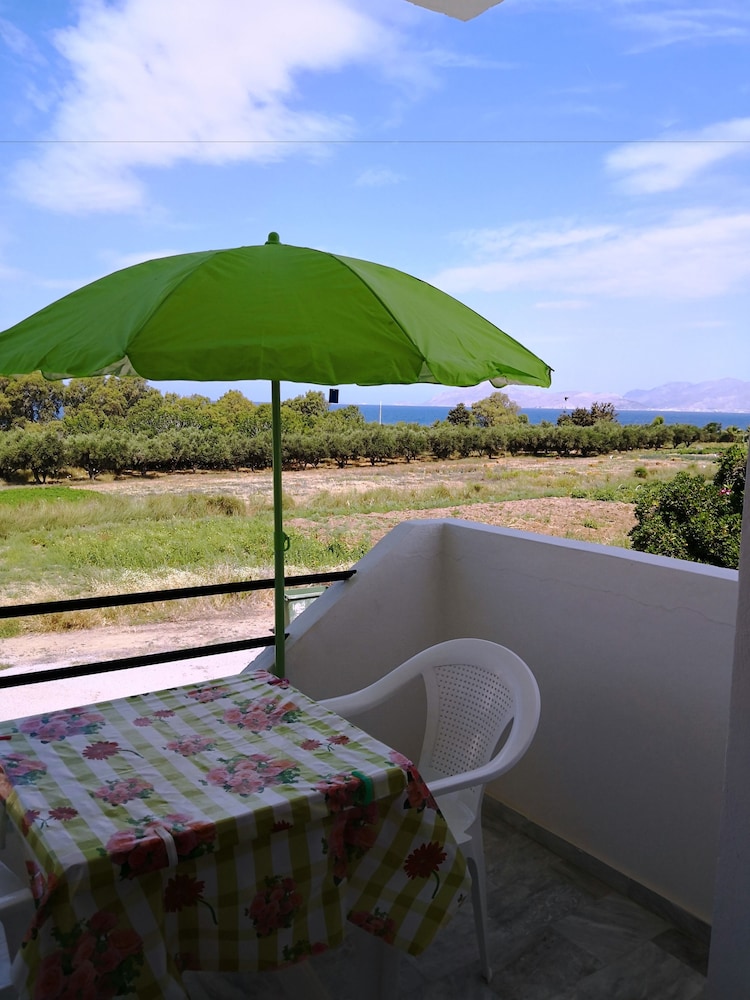 Family Apartment, Sea View photo 2
