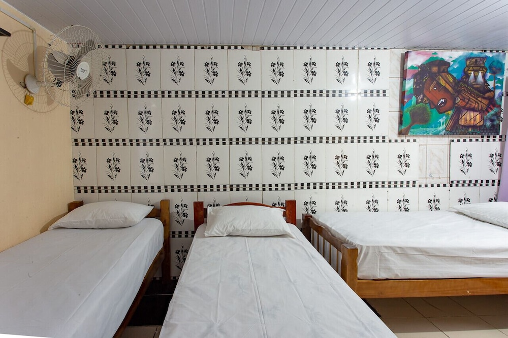 Triple Room, 3 Twin Beds photo 2