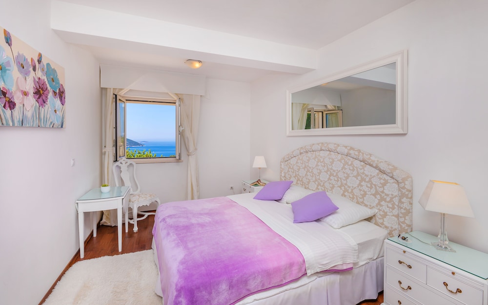 Superior Suite for 2+1, Sea View and terrace