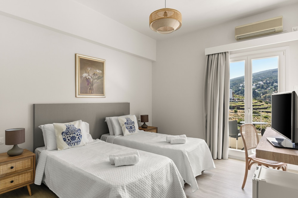 Classic Double Room - Photo 1