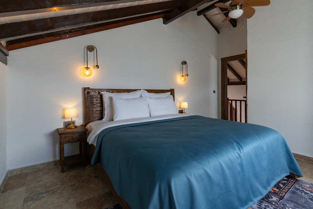 Family Villa, 4 Bedrooms, Non Smoking, Pool View