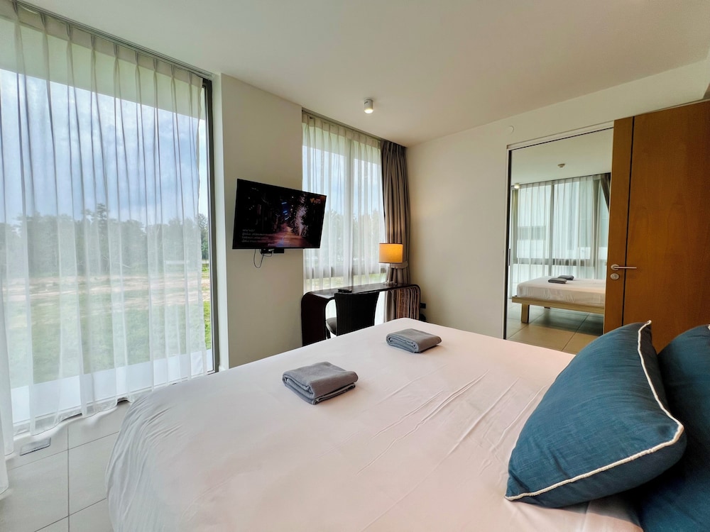 2 Bedrooms Superior with Tropical view photo 3