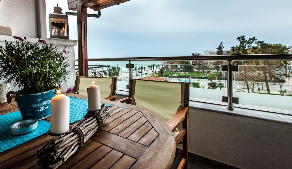 Superior Double or Twin Room, Sea View photo 3