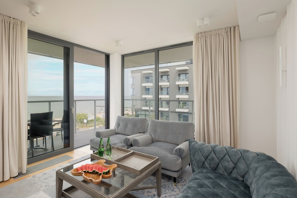 Apartment, 3 Bedrooms, 2 Bathrooms, Sea View