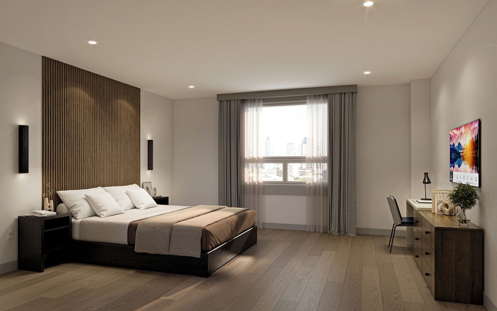 Kins Hotel, Foto 2