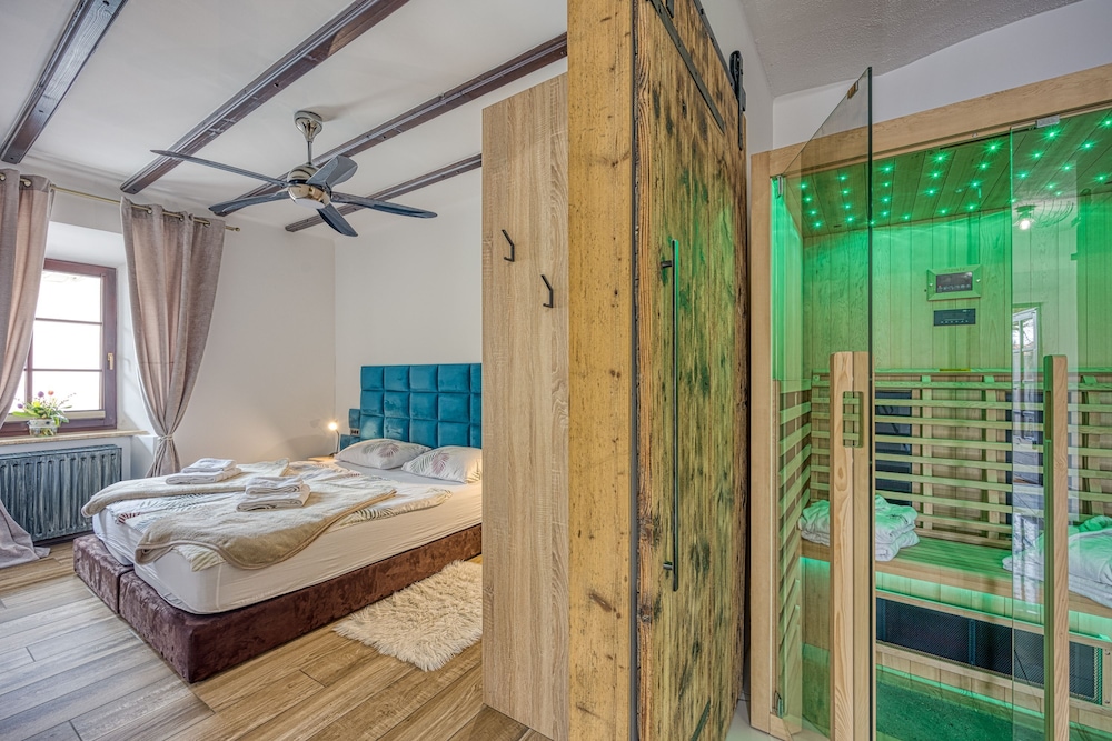 Family House, Multiple Bedrooms (Spa Apartment Tina) photo 1