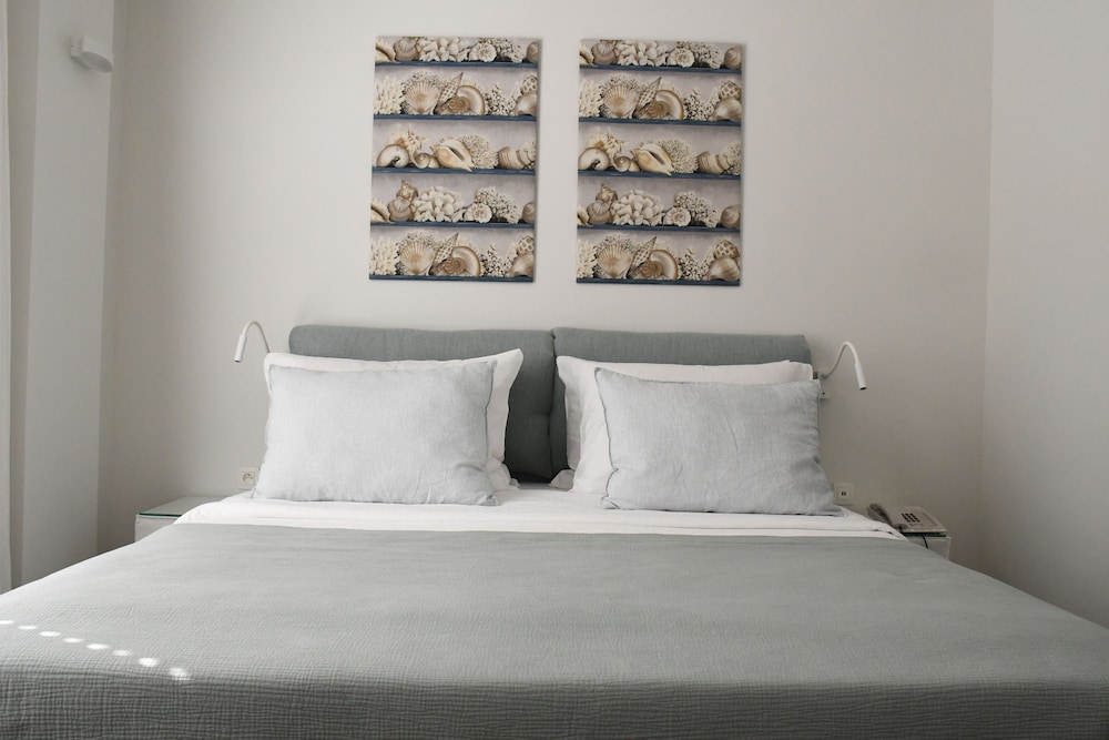Standard Double Room - Photo 6