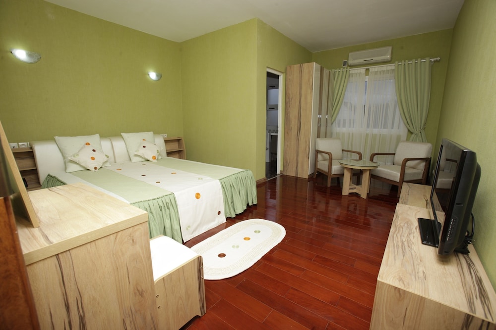 Basic Double Room, 1 Double Bed