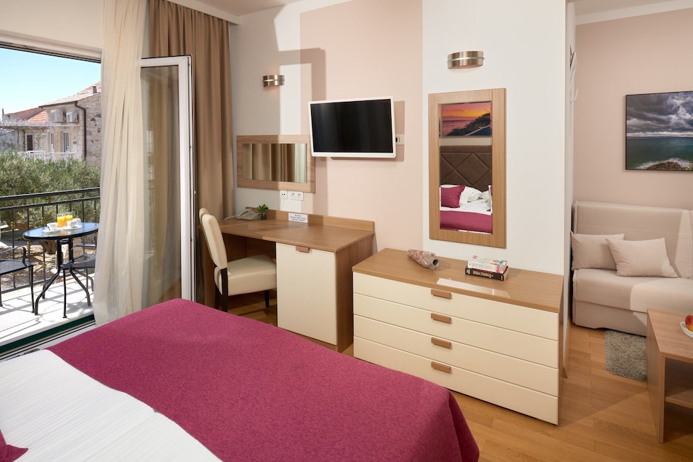 Comfort Double Room, 1 Bedroom, City View