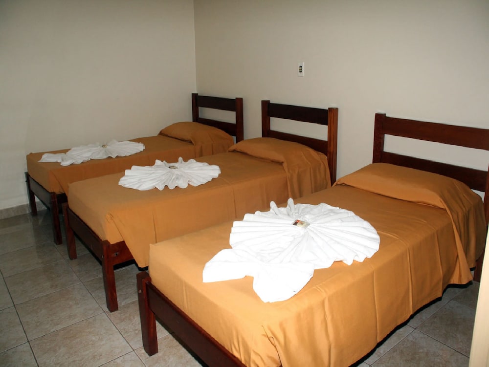 Room, 2 Bedrooms photo 2