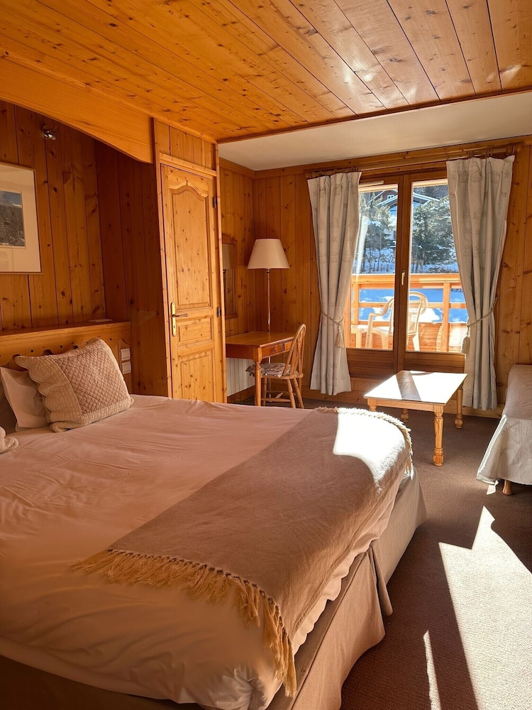 Superior Double Room, Mountainside