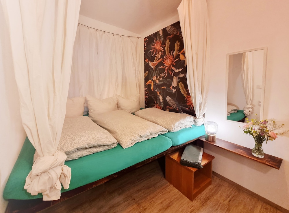 Deluxe Apartment, Multiple Beds, Kitchen, Ground Floor photo 3