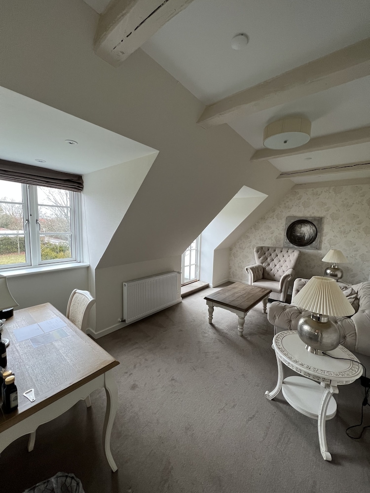 Standard Suite photo 2