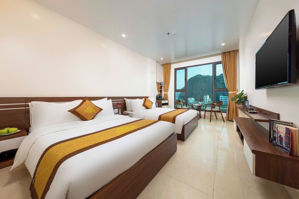 Deluxe Double or Twin Room, Lake View