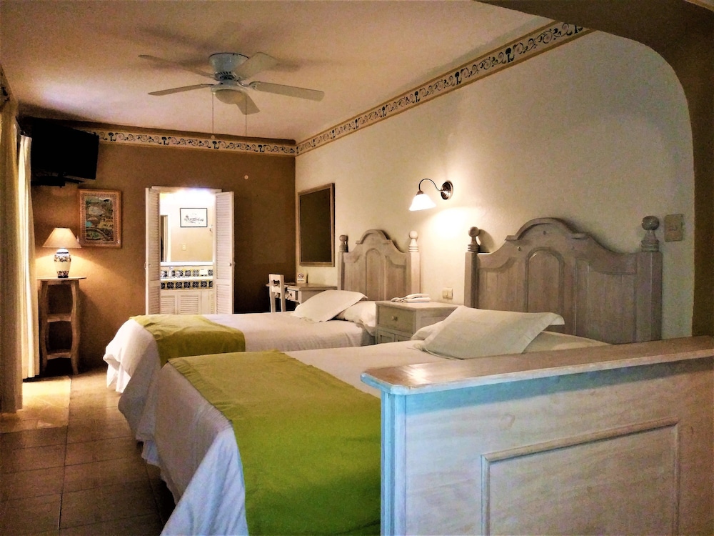 Basic Room (Orchard)