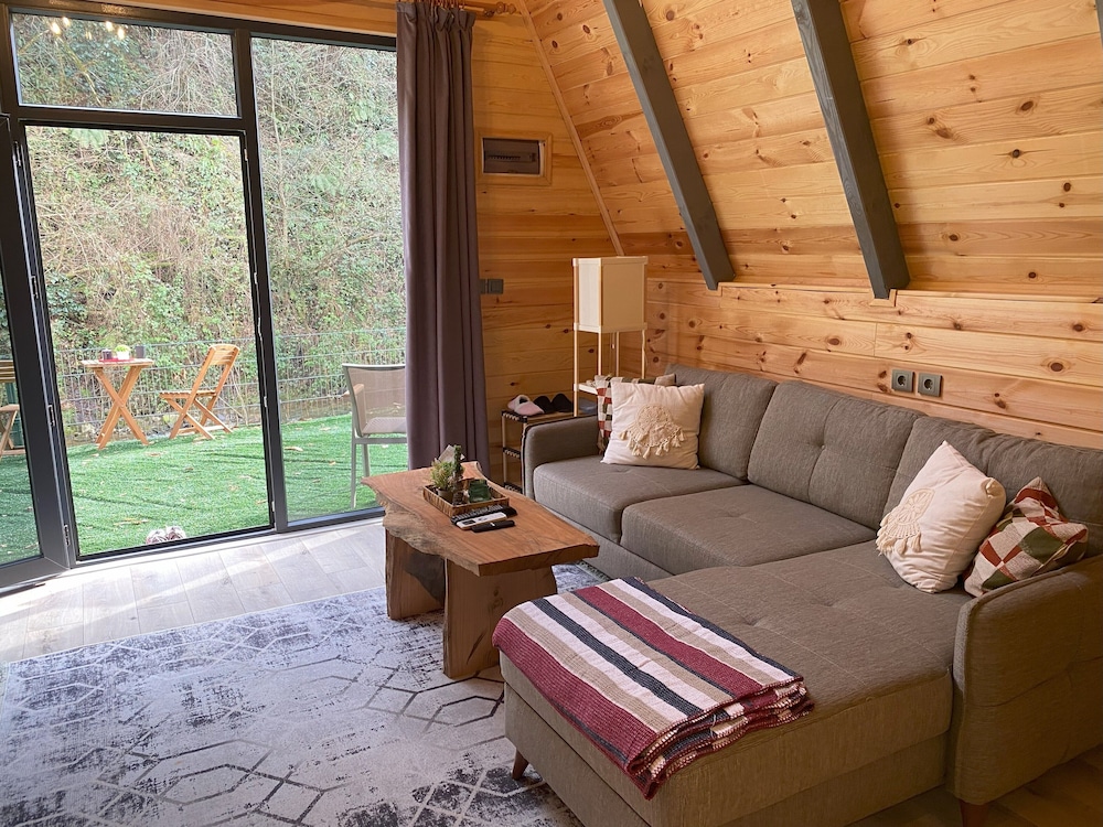 Comfort Tree House, 1 Bedroom, Patio, River View photo 1