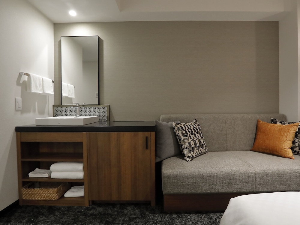 Refresh Double Room, Non Smoking, For 1 Guest photo 3