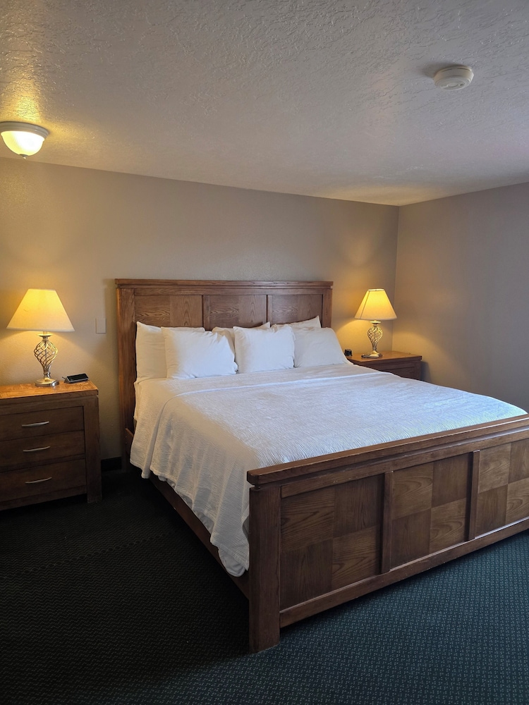 Deluxe Single Room, City View