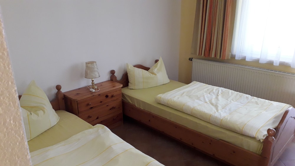 Standard Double Room photo 2
