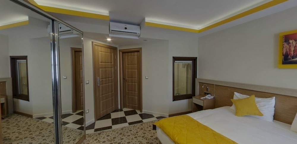 Standard Double Room photo 1