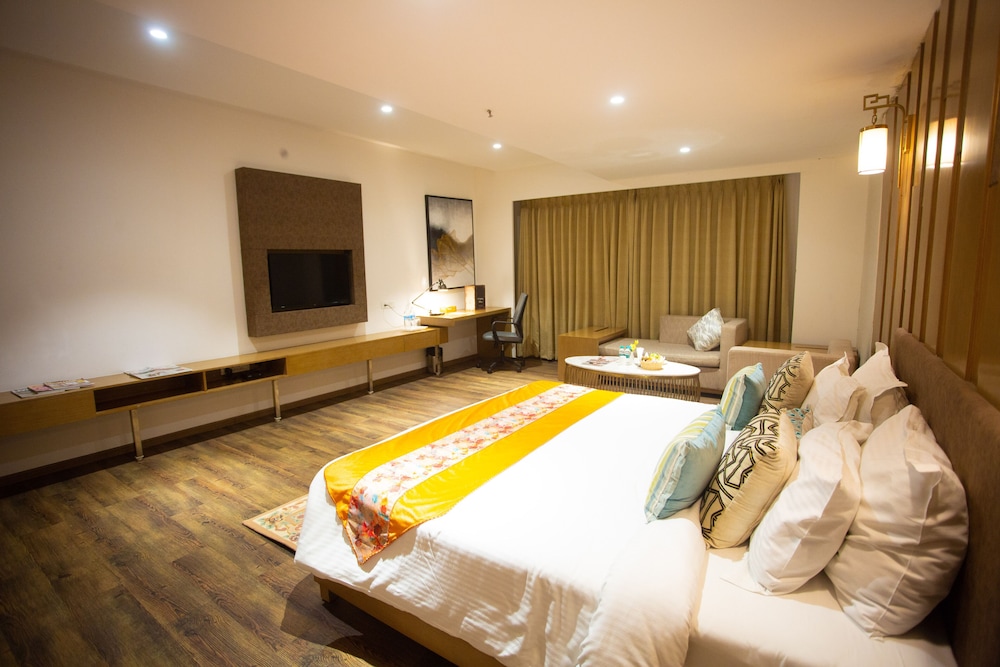 Premium Room - Photo 7