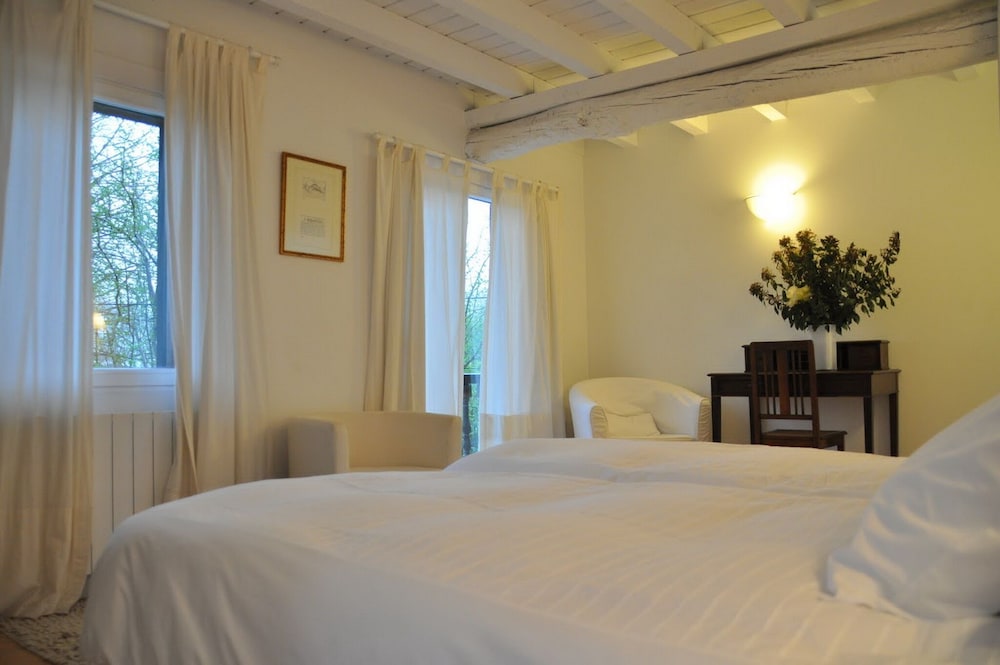 Superior Double Room, Ensuite - Photo 1
