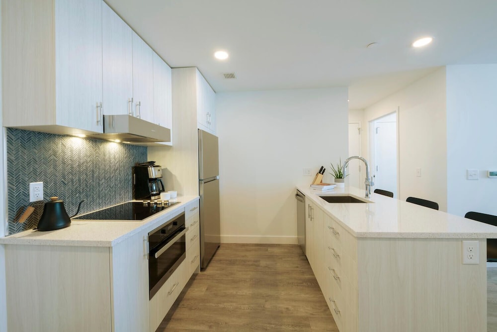 One Bedroom Condo And Studio photo 3