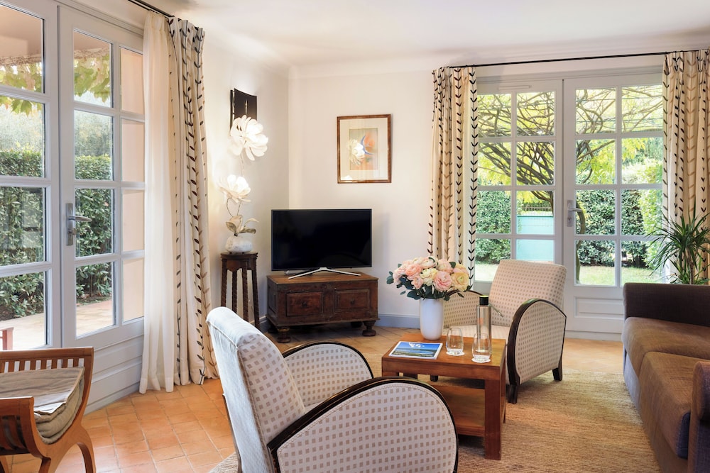 Suite (6, Jardin Perpetue) photo 1