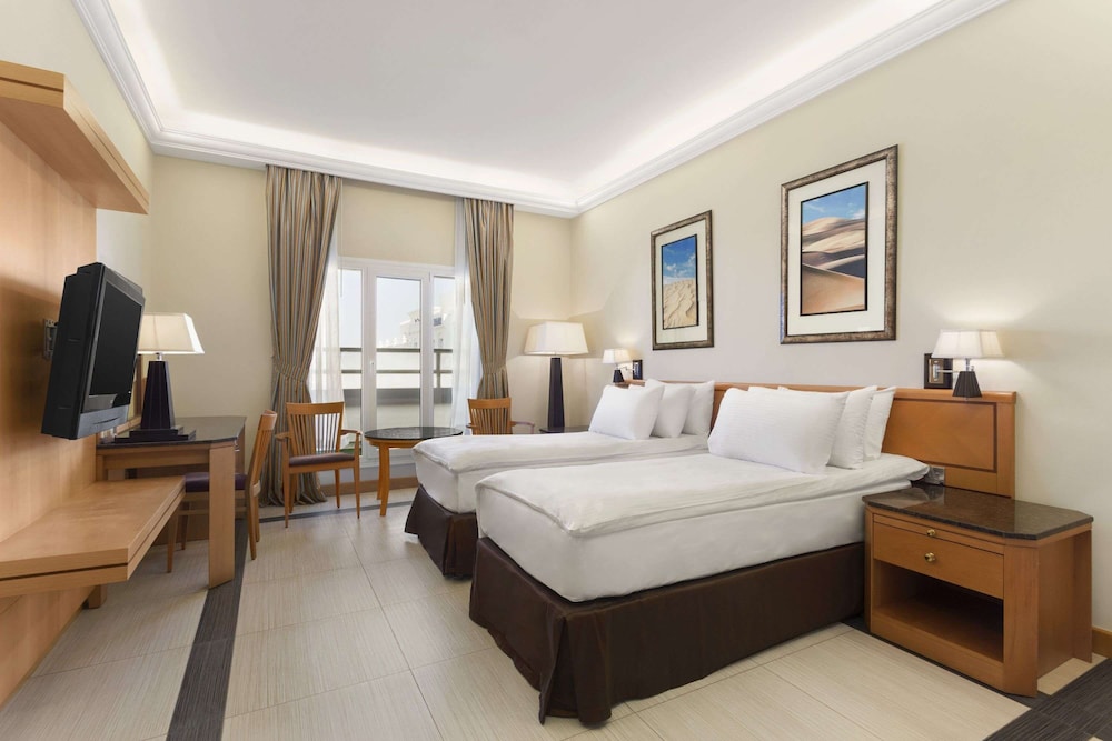 Executive Room, 1 King Bed photo 1