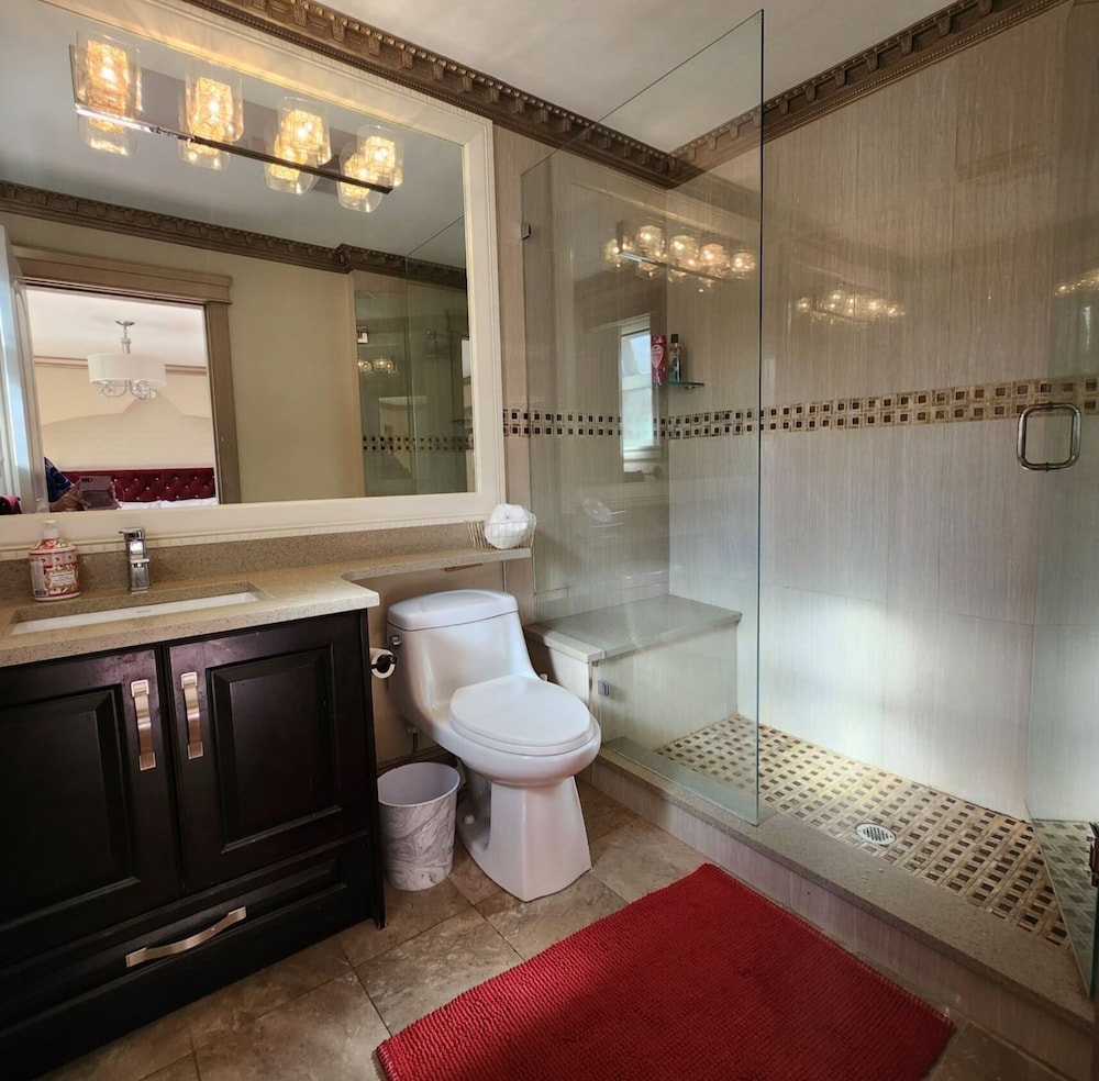 Honeymoon Triple Room, 1 Bedroom, Ensuite, Executive Level photo 2