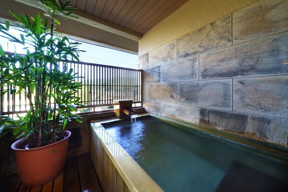 Guest room with open-air bath Japanese and Western hybrid room Non Smoking photo 3