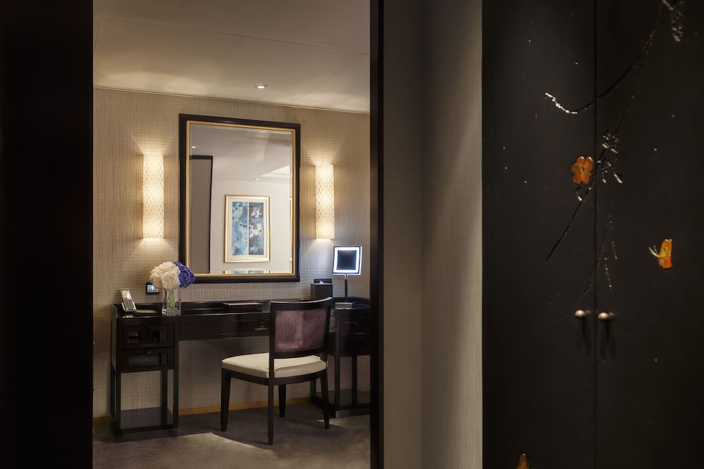 Beijing Suite - Photo 12