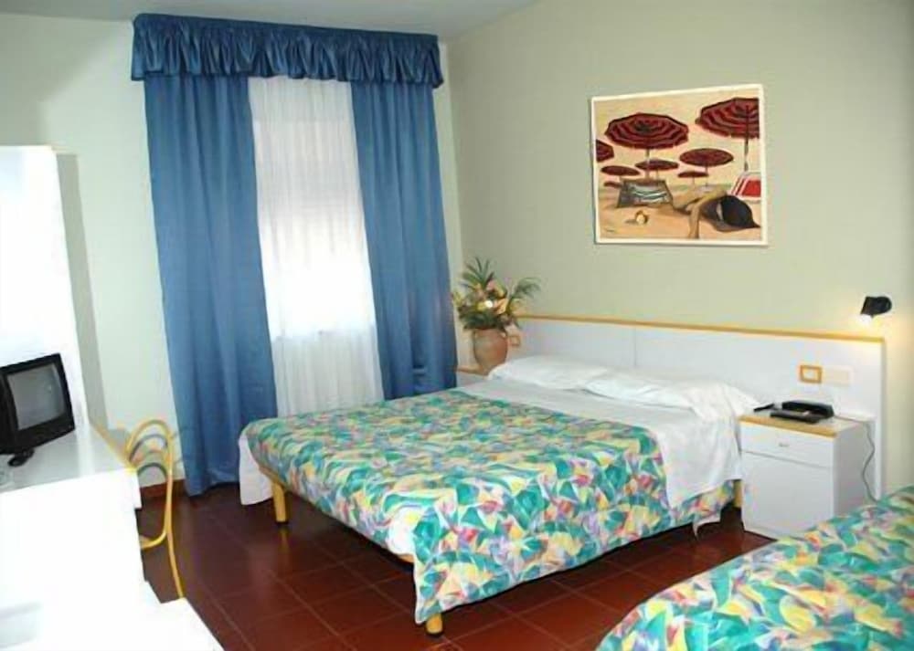 Quadruple Room photo 2