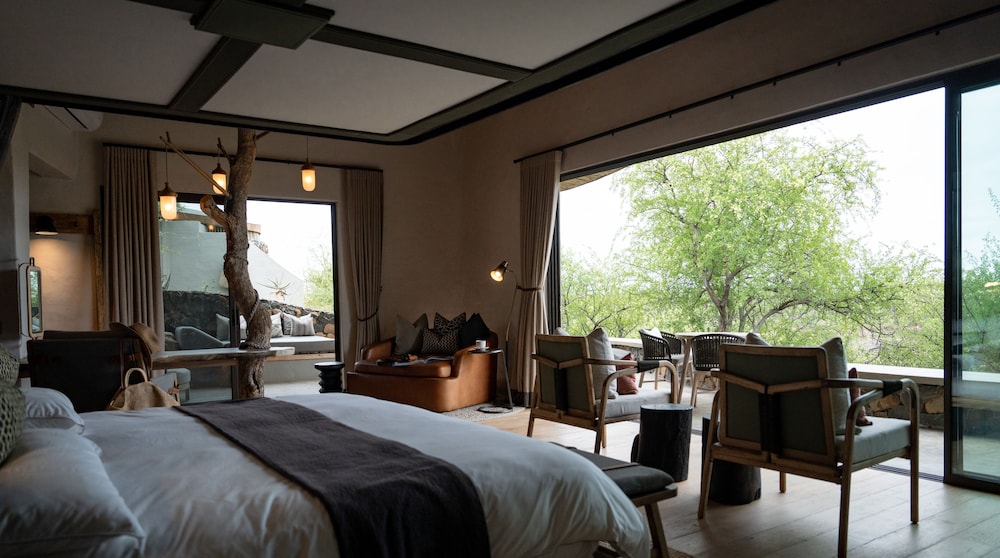 Superior Villa photo 1