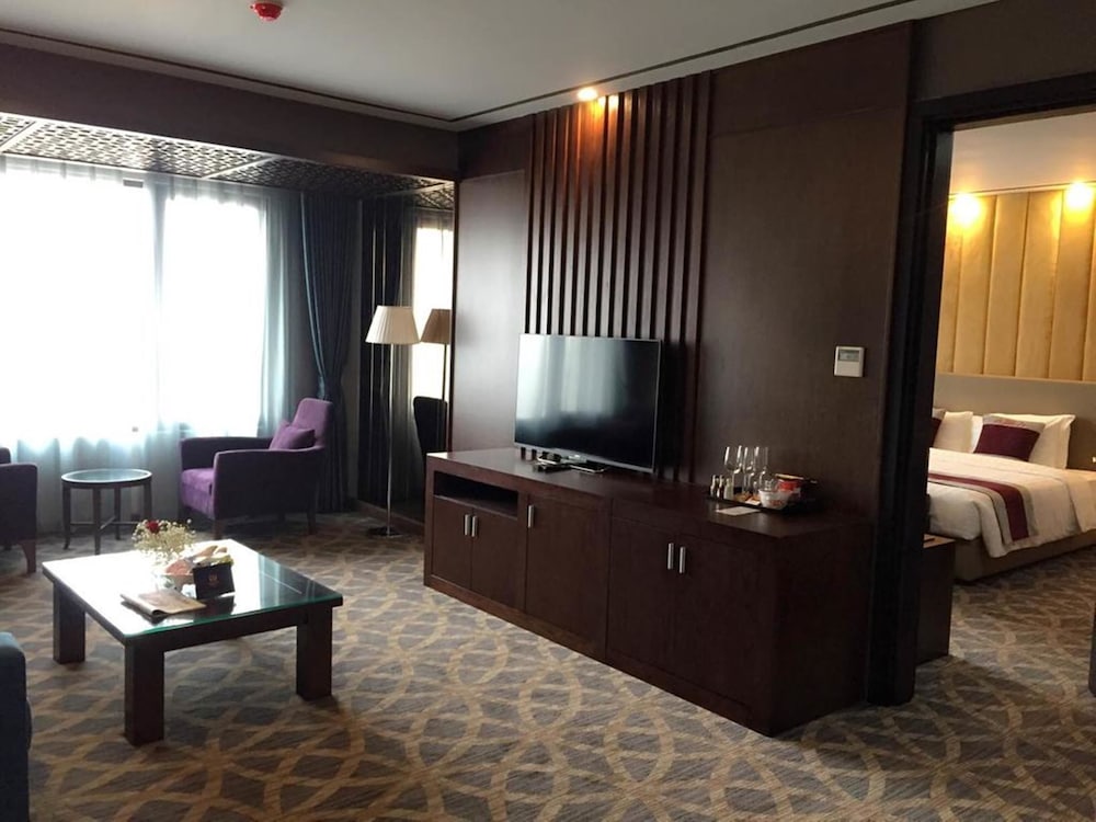 Presidential Suite