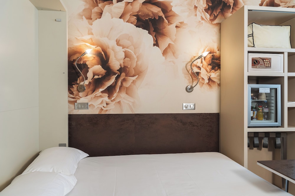 Traditional Room - Photo 2